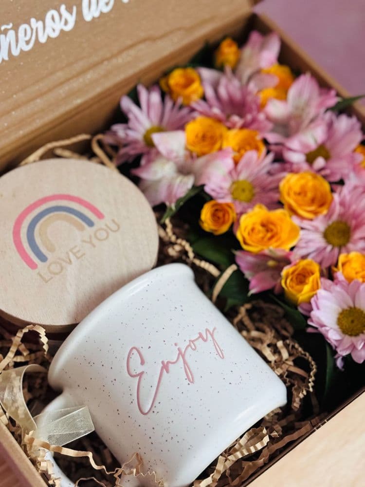 Cozy Gift Box